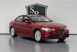 Alfa Romeo Giulia Red - Bburago 1:24 Diecast