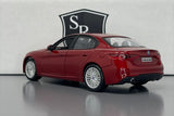 Alfa Romeo Giulia Red - Bburago 1:24 Diecast