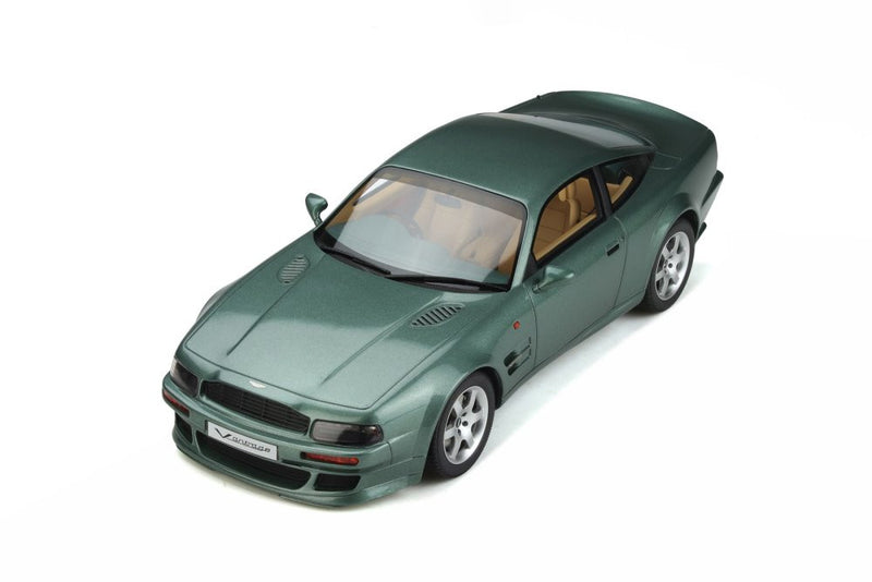 Aston Martin V8 Vantage RHD - GT Spirit 1:18 Resin