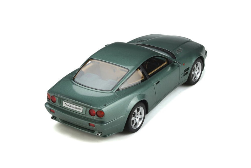 Aston Martin V8 Vantage RHD - GT Spirit 1:18 Resin