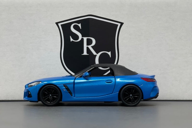 BMW Z4 M40i - Kinsmart 1:34 Diecast – Strada Racing Club