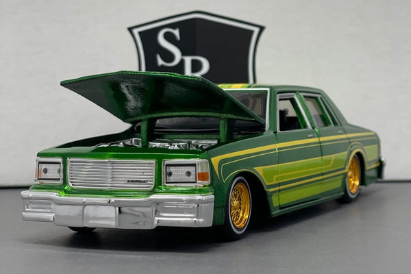 Chevrolet Caprice - Maisto 1:24 Diecast