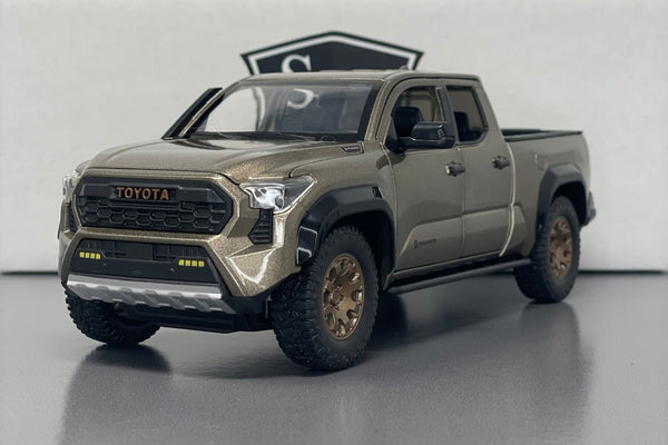 Toyota Tacoma Trailhunter - Kingstoy 1:24 Diecast