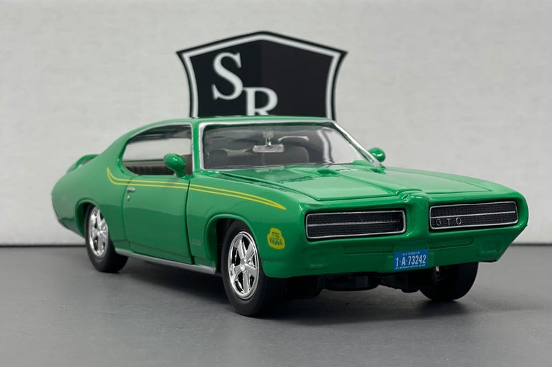 Pontiac Judge GTO - Red Box 1:24 Diecast