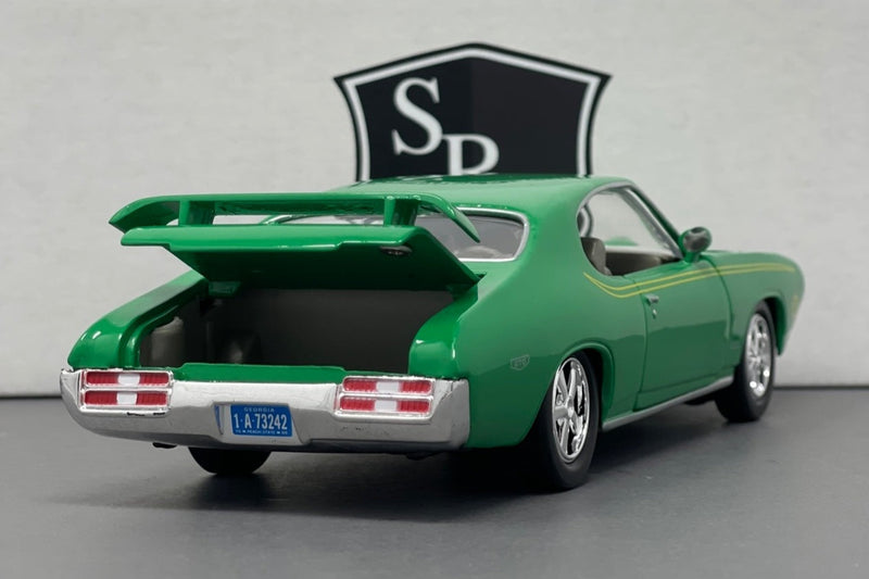 Pontiac Judge GTO - Red Box 1:24 Diecast