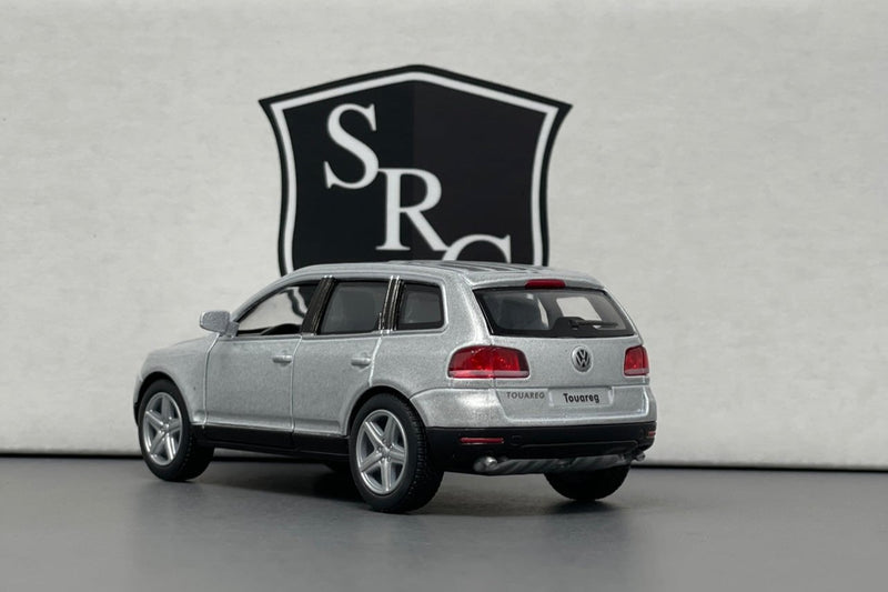 Volkswagen Touareg - Kinsmart 1:38 Diecast