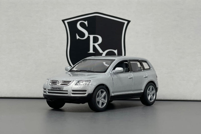 Volkswagen Touareg - Kinsmart 1:38 Diecast
