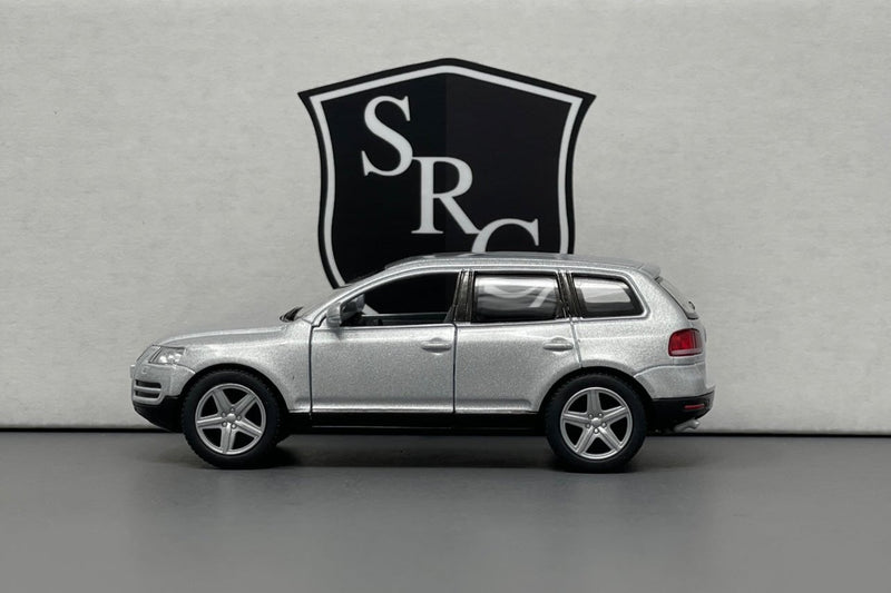 Volkswagen Touareg - Kinsmart 1:38 Diecast