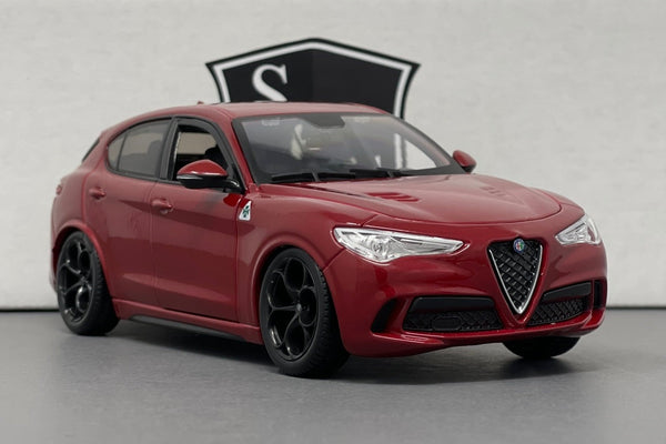 Alfa Romeo Stelvio Quadrifoglio - Bburago 1:24 Diecast
