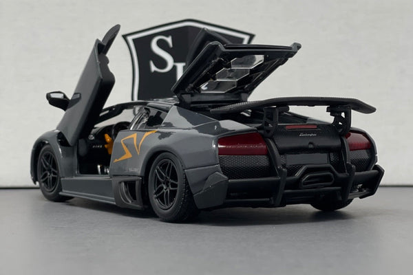 Lamborghini Murciélago LP670-4 SV - Bburago 1:24 Diecast