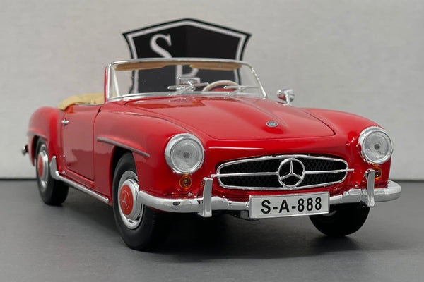 Mercedes-Benz 190SL Convertible - Maisto 1:18 Diecast