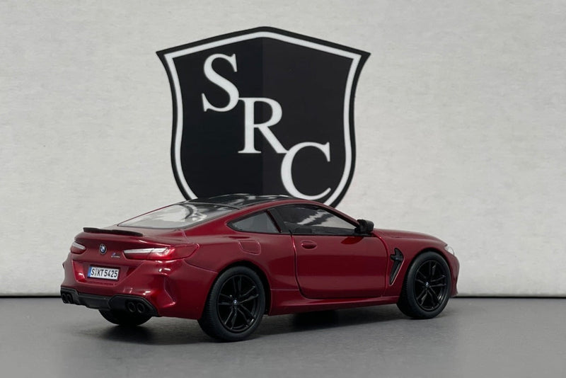BMW M8 Competition Coupe - Kinsmart 1:38 Diecast