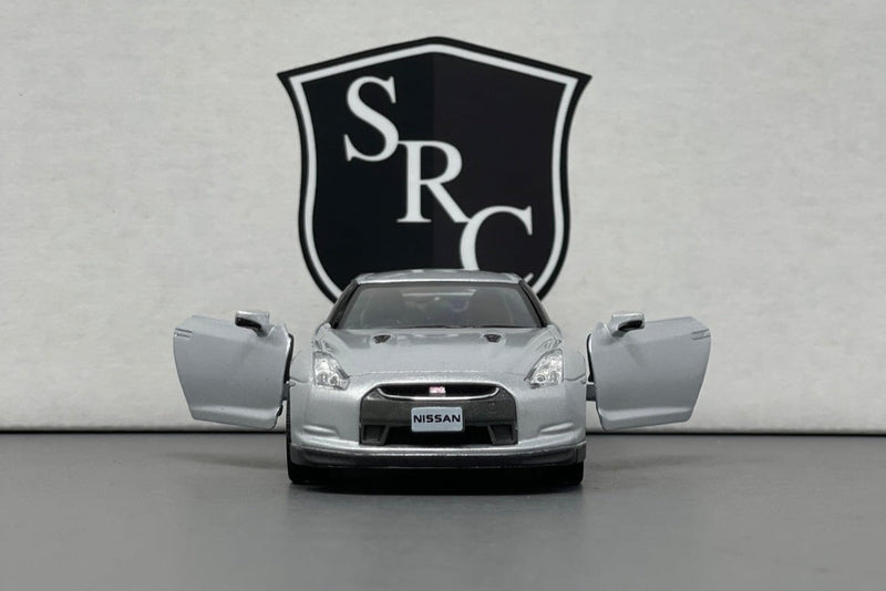 Nissan GT-R R35 - Kinsmart 1:36 Diecast