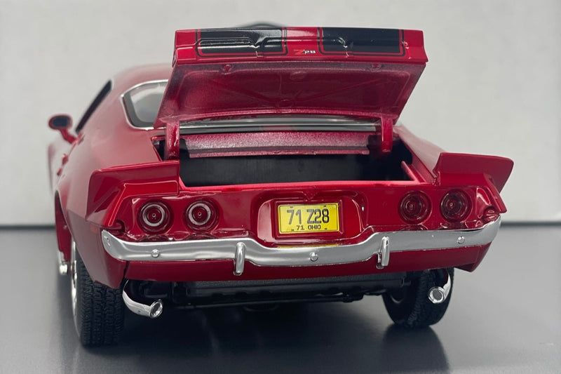 Chevrolet Camaro - Maisto 1:18 Diecast