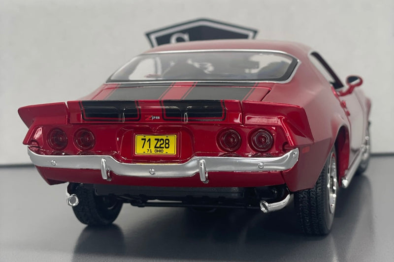 Chevrolet Camaro - Maisto 1:18 Diecast