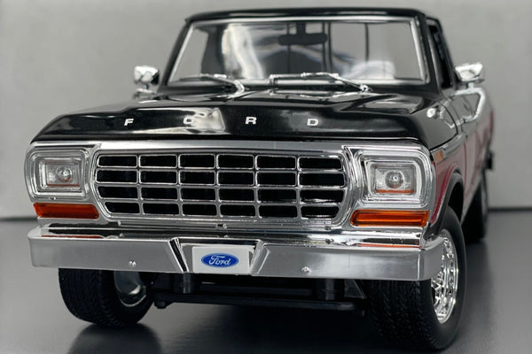 Ford F150 - Maisto 1:20 Diecast