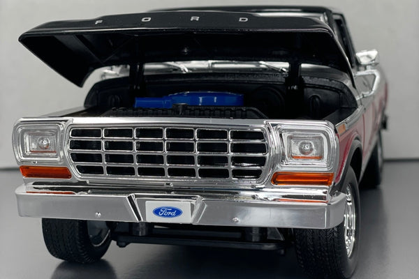 Ford F150 - Maisto 1:20 Diecast