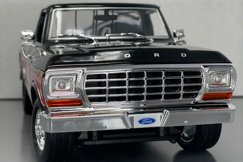 Ford F150 - Maisto 1:20 Diecast