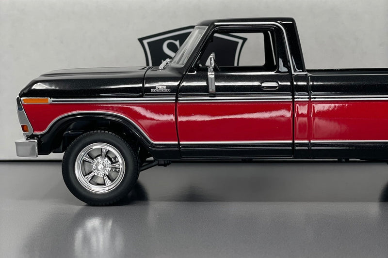 Ford F150 - Maisto 1:20 Diecast