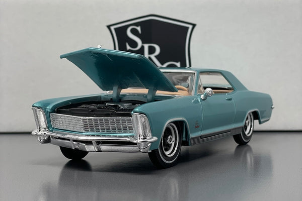 Buick Riviera - Maisto 1:26 Diecast