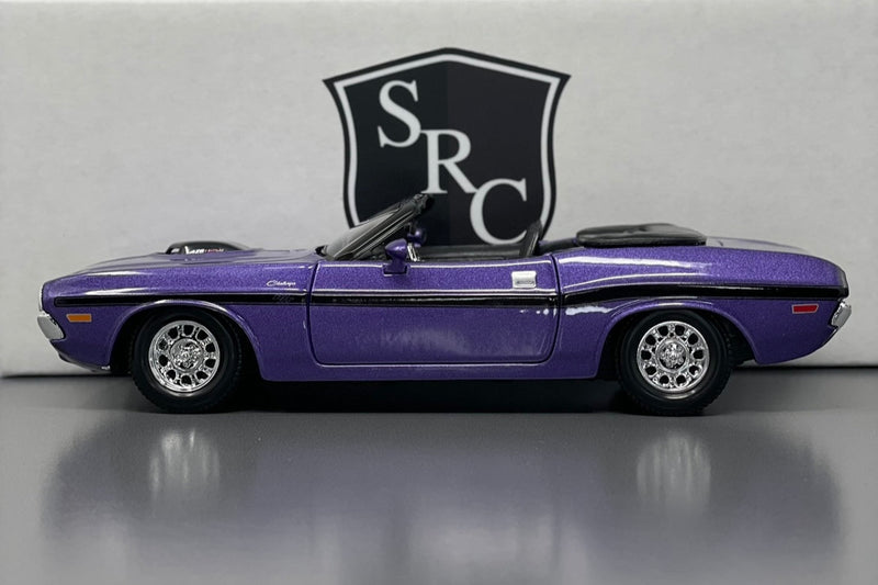 Dodge Challenger R/T Convertible - Maisto 1:24 Diecast
