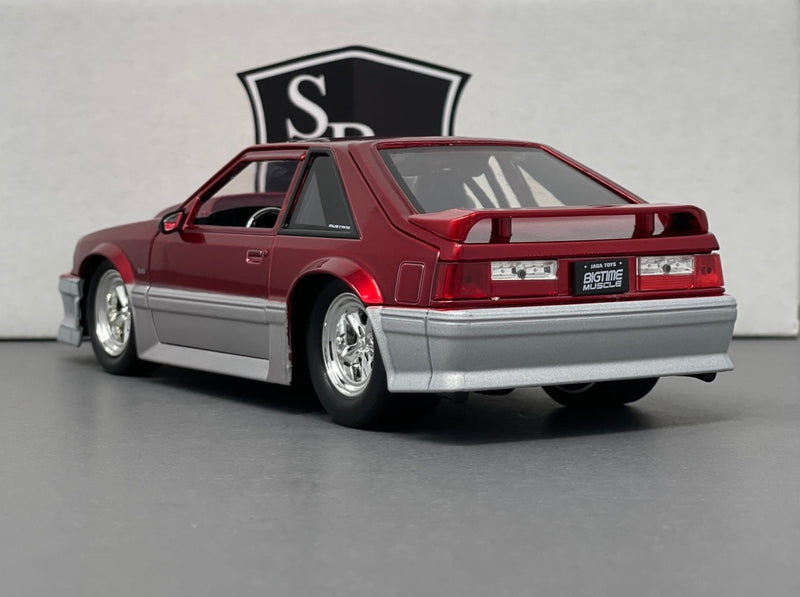 Ford Mustang GT - Jada Toys 1:24 Diecast