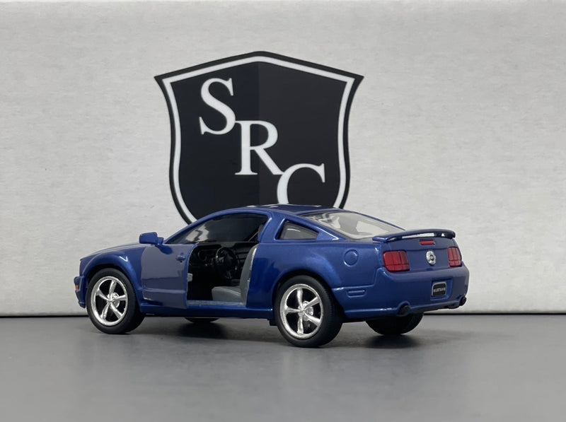 Ford Mustang GT - Kinsmart 1:38 Diecast