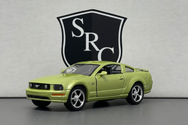 Ford Mustang GT - Kinsmart 1:38 Diecast