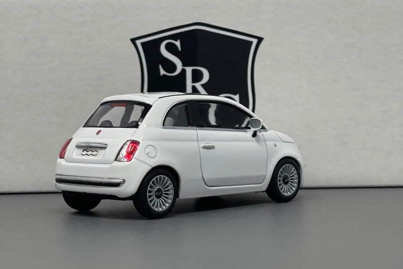 Fiat 500 - Kinsmart 1:28 Diecast