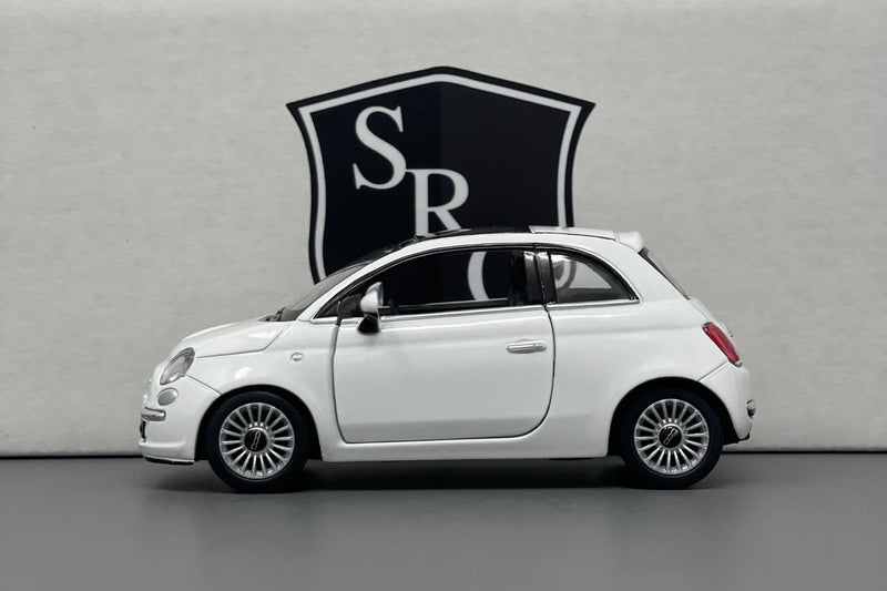 Fiat 500 - Kinsmart 1:28 Diecast