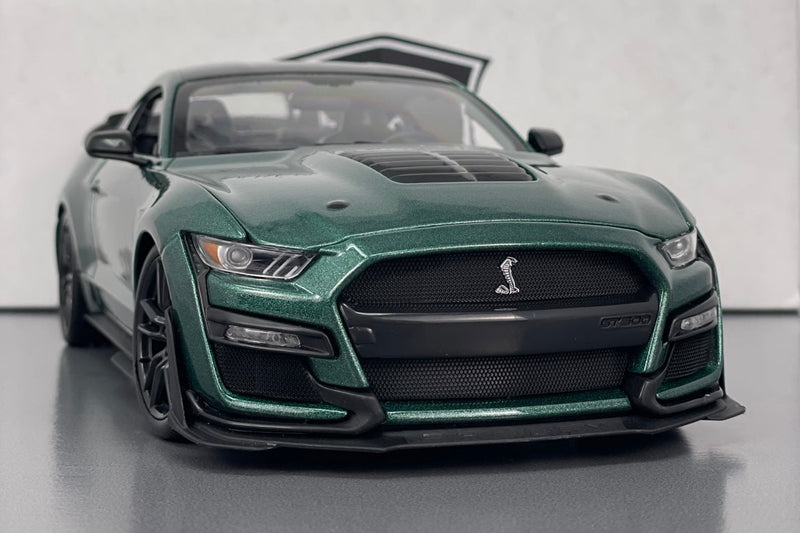 Ford Mustang Shelby GT500 - Maisto 1:18 Diecast