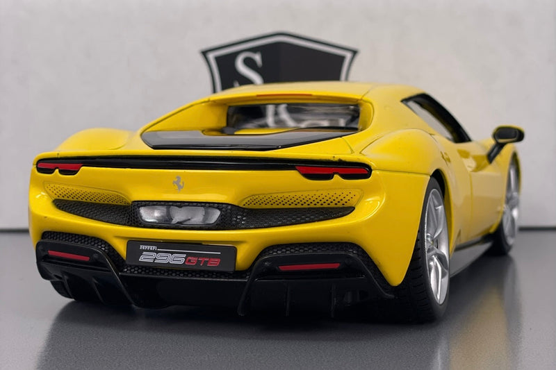 Ferrari 296 GTB - Maisto 1:18 Diecast