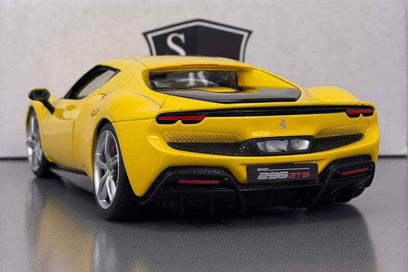 Ferrari 296 GTB - Maisto 1:18 Diecast