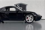 Porsche Cayman S (987) - Maisto 1:18 Diecast