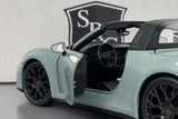 Porsche 911 Targa 4 GTS (992) - Maisto 1:18 Diecast
