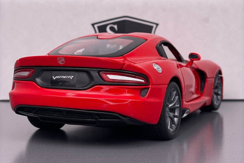 Dodge SRT Viper GTS - Maisto 1:18 Diecast