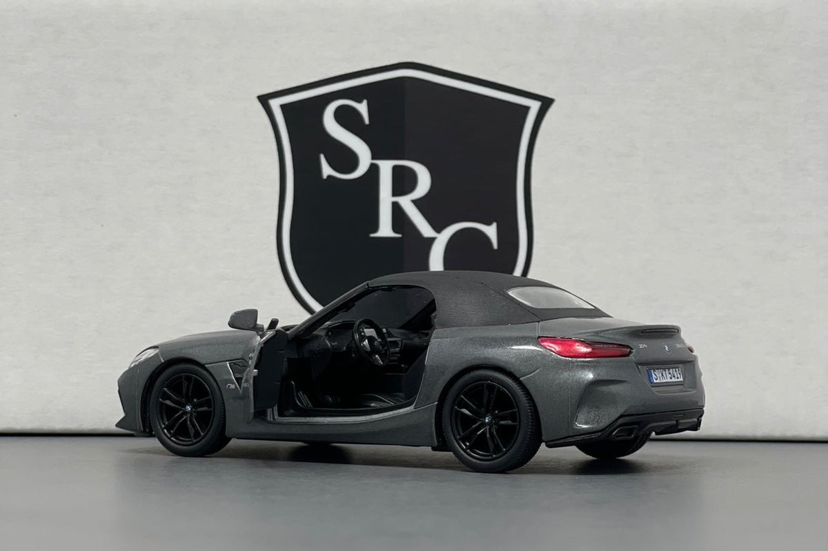 BMW Z4 M40i - Kinsmart 1:34 Diecast – Strada Racing Club