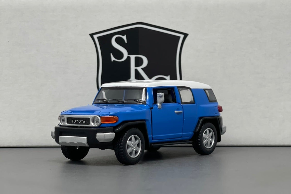 m*4様 TOYOTA FJ CRUISER 1:18 AUTOart mqdefault.jpg