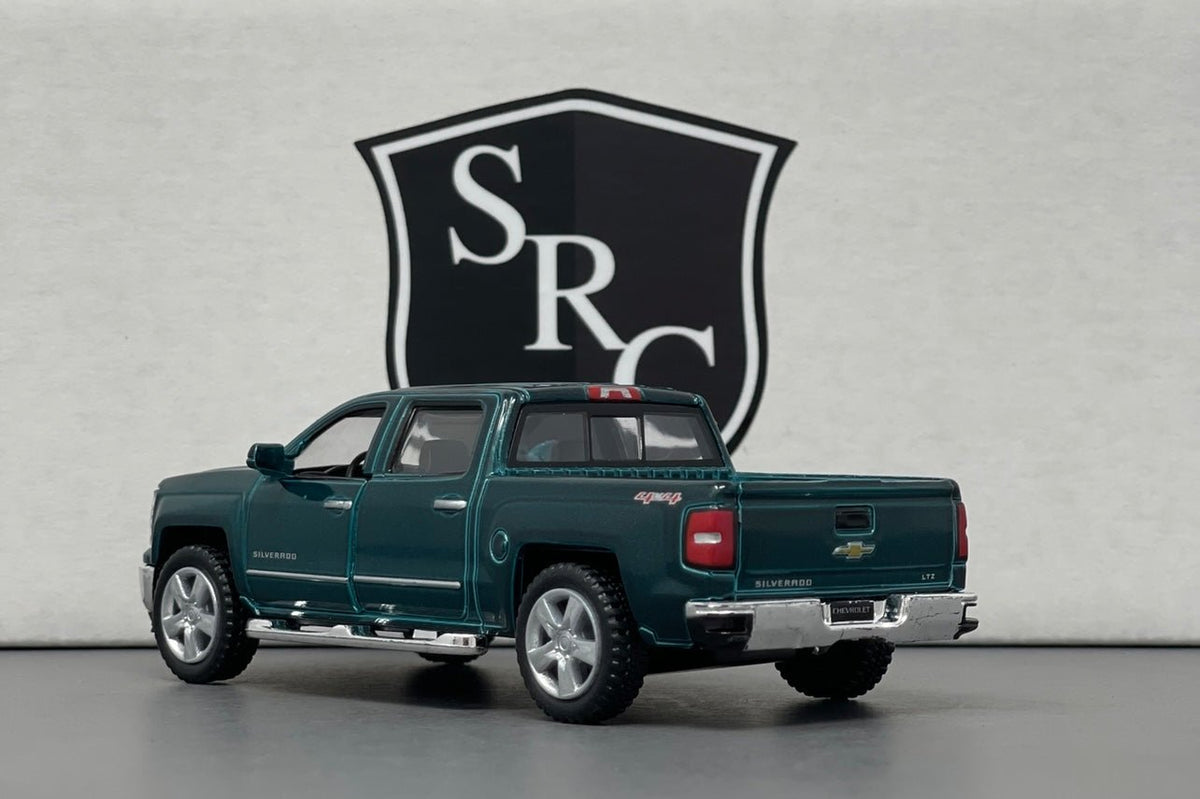 ミニカー CHEVROLET SILVERADO / INDIAN SCOUT Amazon.com: New-Ray Chevrolet 4x4 Gray Silverado Pickup