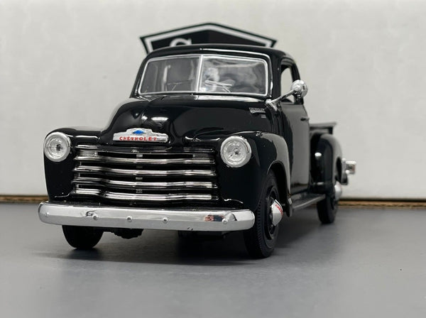 Chevrolet 3100 Pickup Truck - Maisto 1:24 Diecast