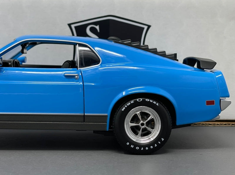 Ford Mustang Mach 1 - Maisto 1:18 Diecast