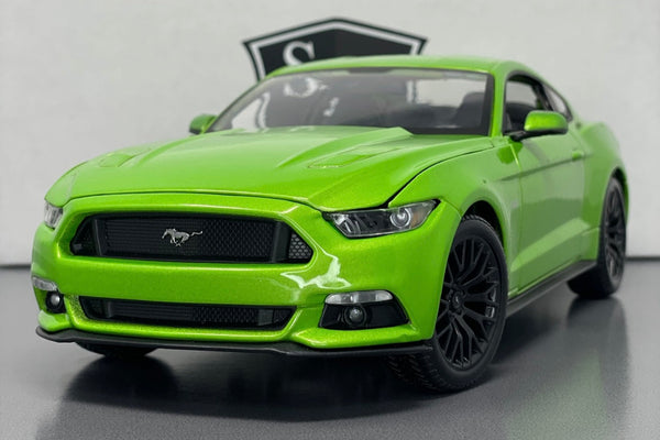 Ford Mustang GT - Maisto 1:18 Diecast