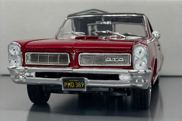 Pontiac GTO - Maisto 1:18 Diecast