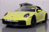 Porsche 911 Targa 4 GTS (992) Yellow - Maisto 1:18 Diecast