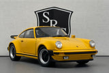 Porsche 911 Turbo Yellow - Welly 1:24 Diecast