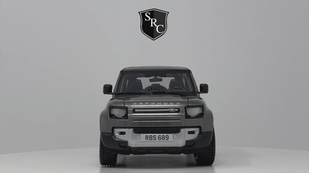 Land Rover Defender 110 - Bburago 1:24 Diecast Gray 360 Video