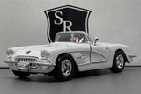 Chevrolet Corvette C1 White - Motormax 1:24 Diecast