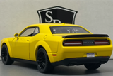 Dodge Challenger SRT Hellcat Widebody Yellow - Motormax 1:24 Diecast