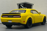 Dodge Challenger SRT Hellcat Widebody Yellow - Motormax 1:24 Diecast