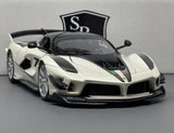 Ferrari FXX K Evo White - Maisto 1:18 Diecast